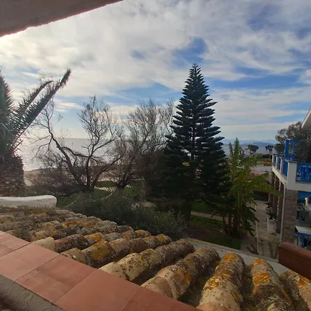 In Front Of The Beach - La Terrazza Sul Mare Flumini di Quartu Exterior photo