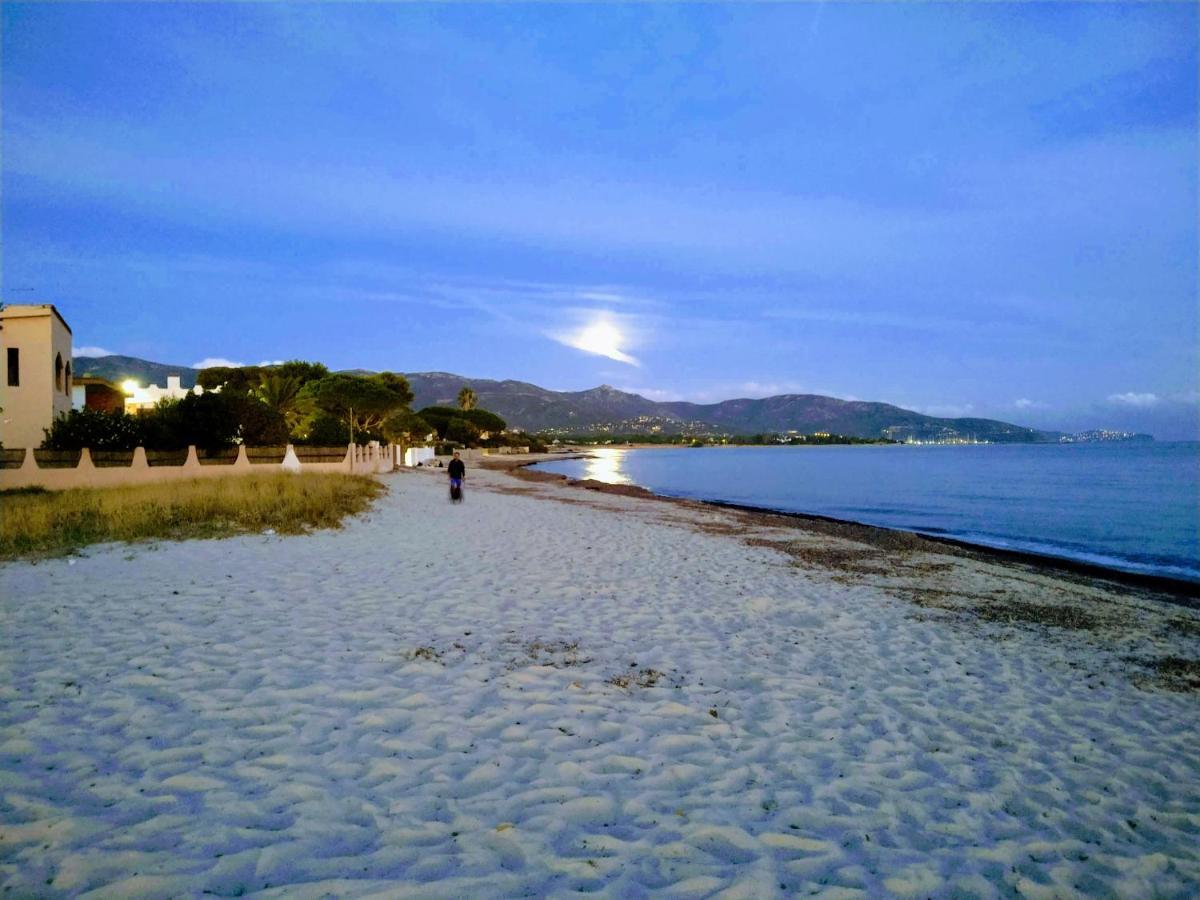 In Front Of The - La Terrazza Sul Mare